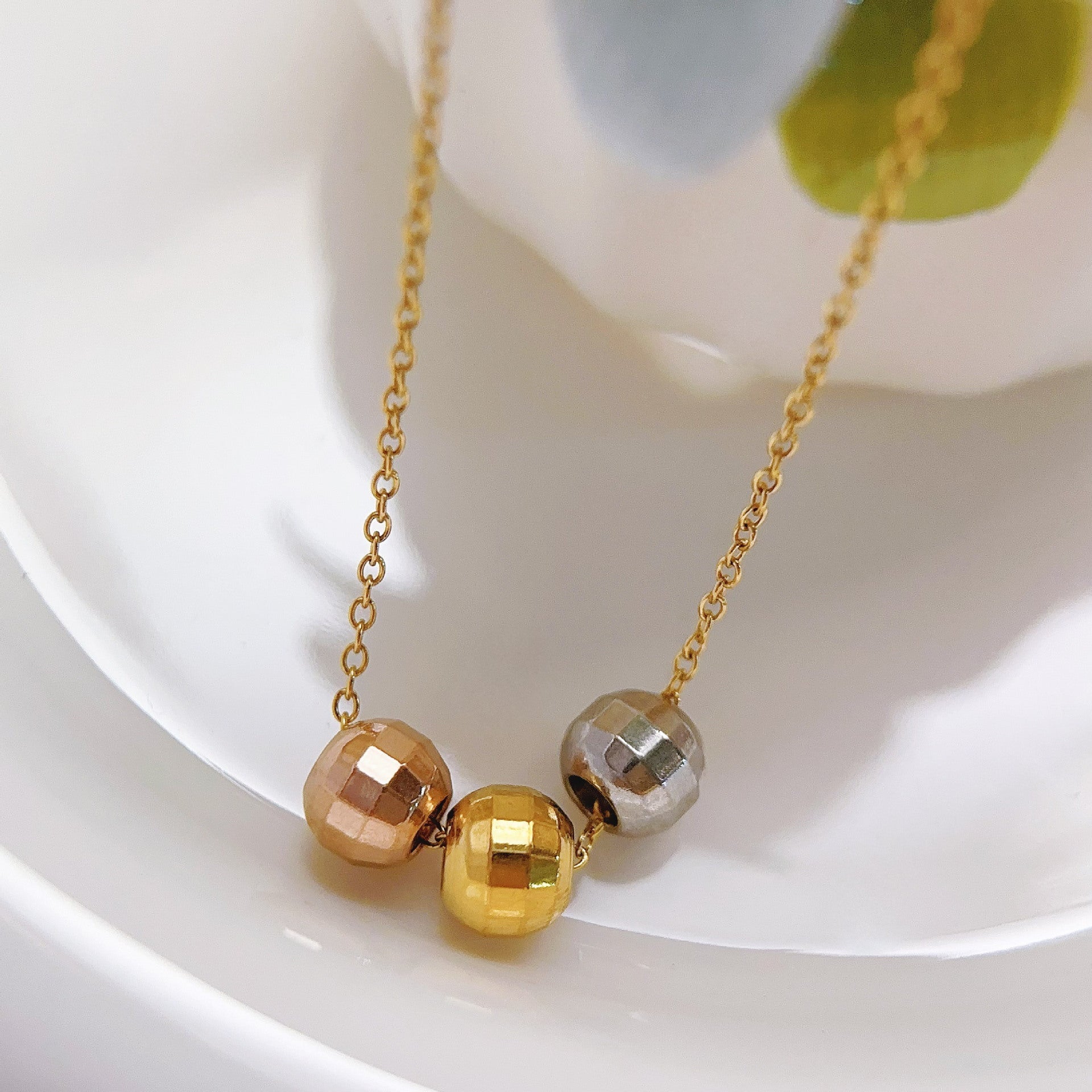 18K Real Gold Necklace In A Titanium Steel Furnace A Minimalist, Light - luxury Piece Of Jewelry - Zambeel