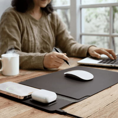 4 in 1 Wiresless Charging Laptop Sleeve - Zambeel