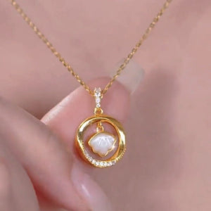 Affordable Luxury Versatile Shell Pendant Necklace - Zambeel
