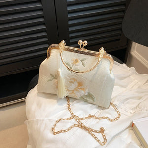 All - matching Embroidered Fashion Personality Women Bag - Zambeel