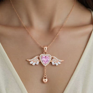 Angel Heart Necklace With Moving Wings And A Clavicle Chain - Zambeel