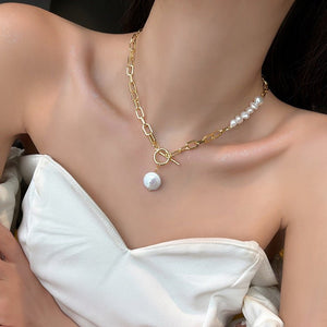 Asymmetric Metal Freshwater Pearl Necklace - Zambeel