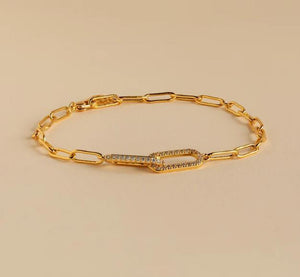 Copper Inlaid Zircon Infinite Symbol Bracelet For Women - Zambeel