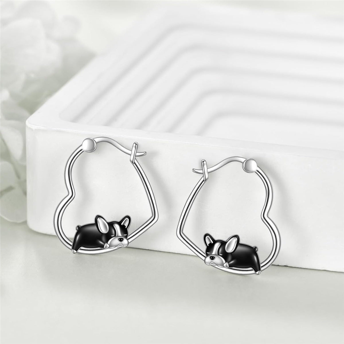 Creative Heart - shaped Hollow - Out Earrings - Zambeel