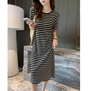 Crew - neck Short - sleeve Striped Dress For Petite Figures - Zambeel