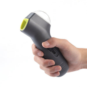 Doggie Treat Launcher - Zambeel