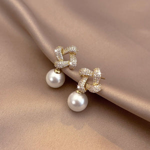 Elegant Niche Square Pearl Stud Earrings For Women - Zambeel