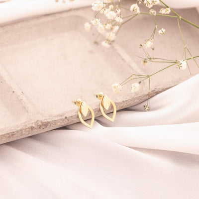 Elegant Sophisticated Minimalist And Stylish Earrings For The Daily Commute - Zambeel
