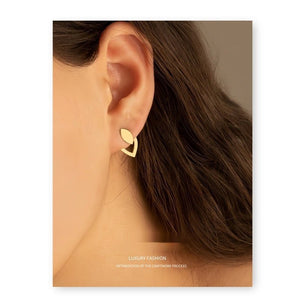 Elegant Sophisticated Minimalist And Stylish Earrings For The Daily Commute - Zambeel