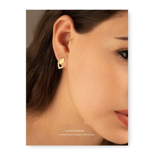 Elegant Sophisticated Minimalist And Stylish Earrings For The Daily Commute - Zambeel