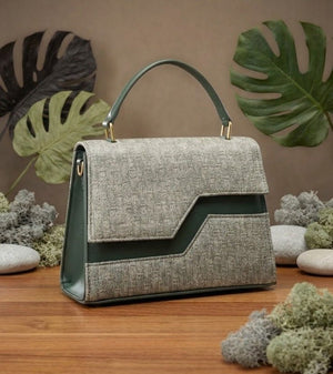 Elegant Textured Flap Handbag for Women - Zambeel