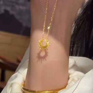 Exquisite Clavicle Necklaces Bring A Touch Of Luxury At An Affordable Price - Zambeel