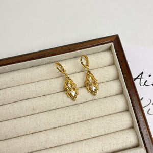 Exquisite Crystal Leaf Silver Needle Ear Clip Female - Zambeel