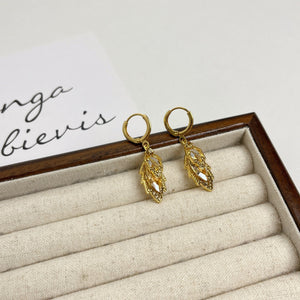 Exquisite Crystal Leaf Silver Needle Ear Clip Female - Zambeel