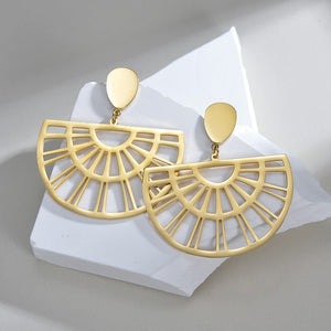Eye - catching Hollow Eardrops Niche Design Women's - Zambeel