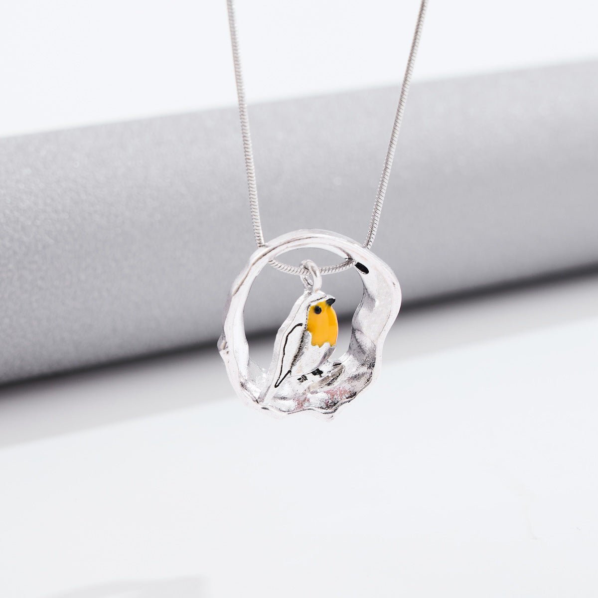 Fashion Creative Bird Hollow Pendant Necklace - Zambeel
