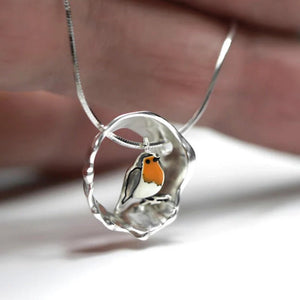 Fashion Creative Bird Hollow Pendant Necklace - Zambeel