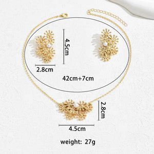 Fashion SUNFLOWER Design Women Necklace Suit - Zambeel