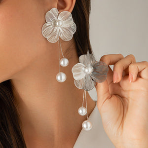 Fashion Three - dimensional Ginkgo Leaf Flower Earrings - Zambeel