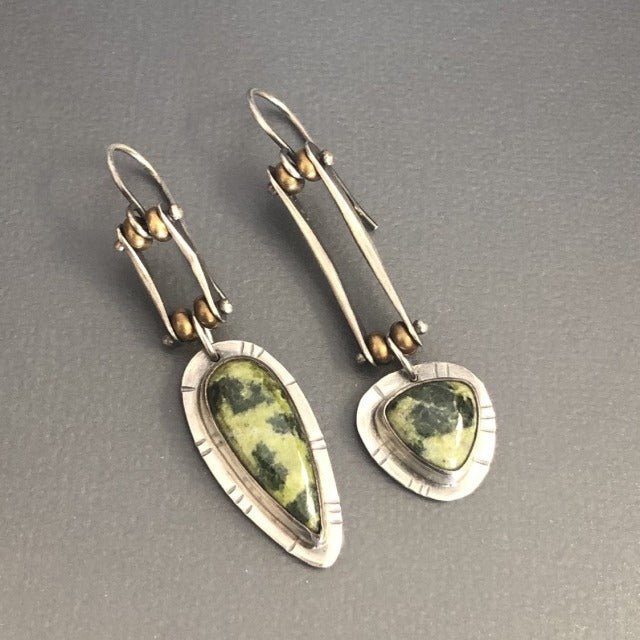 Fashionable Best - selling Minimalist Two - tone Asymmetrical Earrings - Zambeel