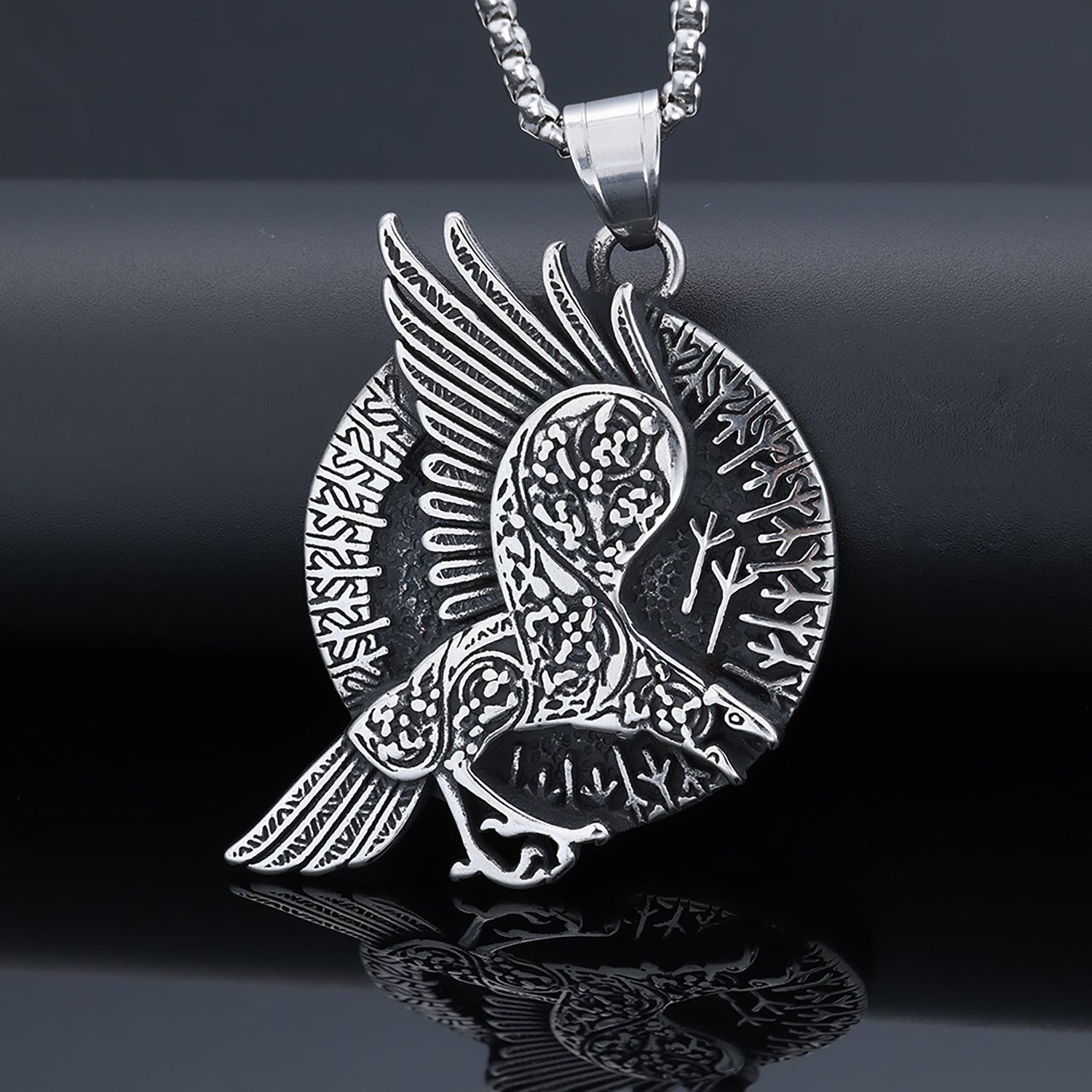 Fashionable Minimalist Retro Designed Alloy Pendant - Zambeel