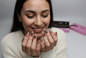 Febble - Burgundy Luxe Gem Nails (Original) - Zambeel