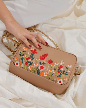 Floral Embroidered Chain Shoulder Bag for Women - Zambeel