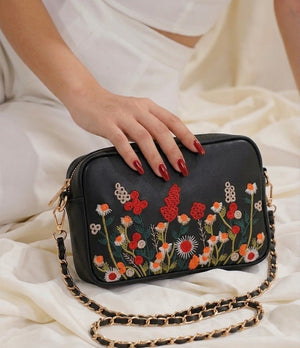 Floral Embroidered Chain Shoulder Bag for Women - Zambeel