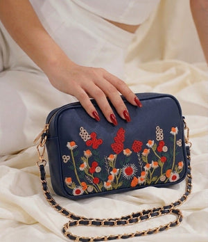 Floral Embroidered Chain Shoulder Bag for Women - Zambeel