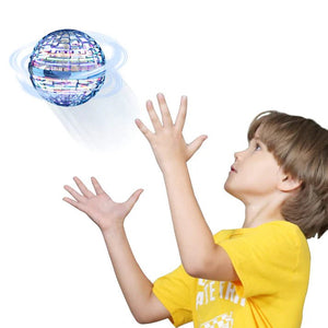 Flynova - PRO Flying Spinner Ball - Zambeel