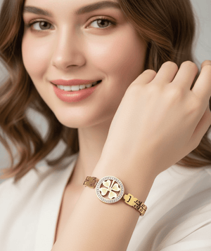 Four - Leaf Charm Bangle - Zambeel