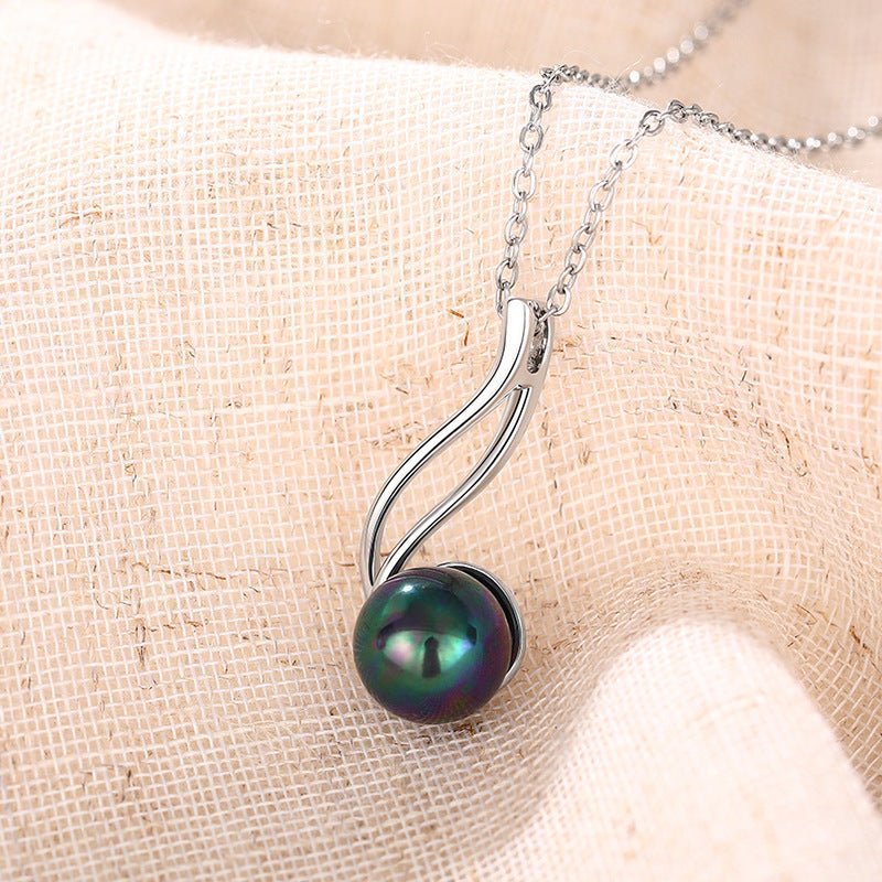 French Retro - Style Pendant Necklace For Women - Zambeel