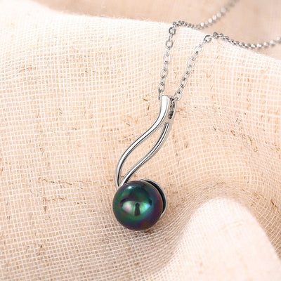 French Retro - Style Pendant Necklace For Women - Zambeel