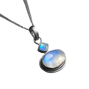 Geometric Gemstone Pendant Necklace Stylish And Unique - Zambeel