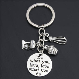 Girl Heart Cake Mold Pizza Keychain Bag Charm - Zambeel