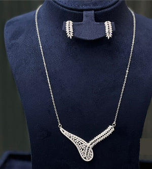 GraceLine Silver Jewelry Set - Zambeel