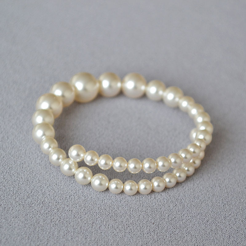 Gradient - Size Pearl Fashion Bracelet For Elegant Ladies - Zambeel