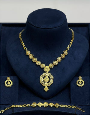 Heritage Filigree Gold Jewelry Set - Zambeel