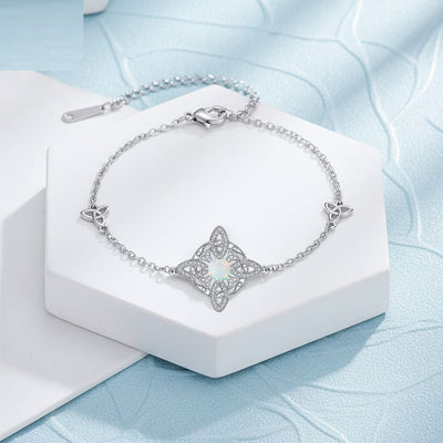 High - end Hand Jewelry Exudes A Refined Understated Bracelet - Zambeel