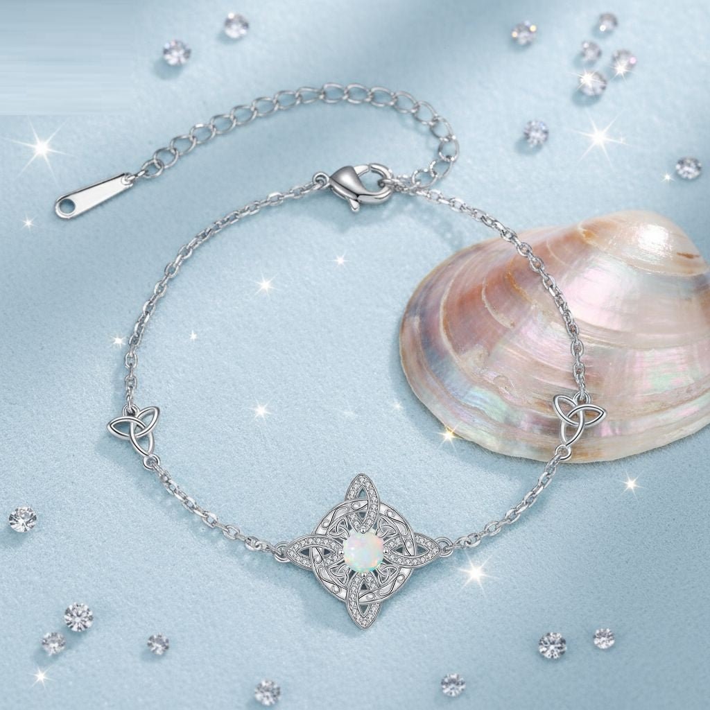 High - end Hand Jewelry Exudes A Refined Understated Bracelet - Zambeel