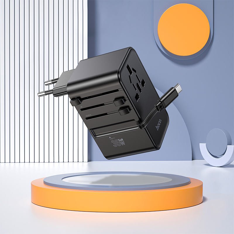 Hoco - Universal Charger (AC18) © - Zambeel