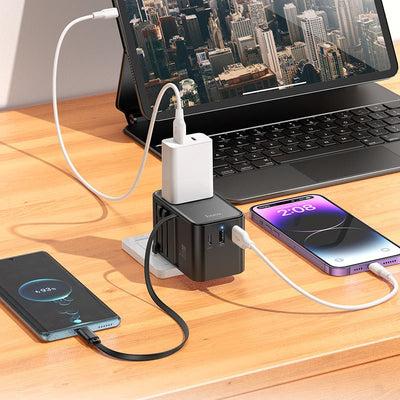 Hoco - Universal Charger (AC18) © - Zambeel