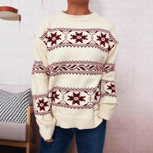 Holiday Christmas Sweater With Snowflake Jacquard Contrasting Colors And Crew Neck - Zambeel