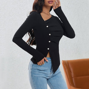 Irregularly Arranged Buttons Create A Sophisticated Top - Zambeel