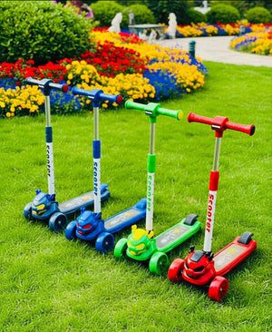 Kids 3 - Wheel Scooter with Adjustable Handlebar © - Zambeel