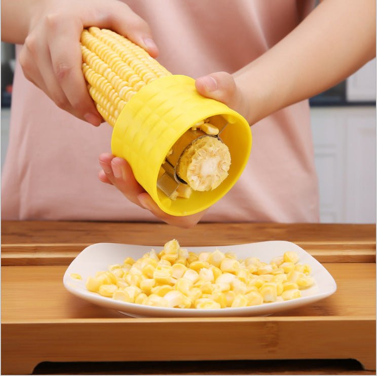 Kitchen Gadget Corn Grinder Thresher - Zambeel