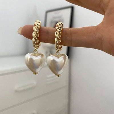 Korean - style Minimalist Twisted - pearl Heart Earrings For Women - Zambeel