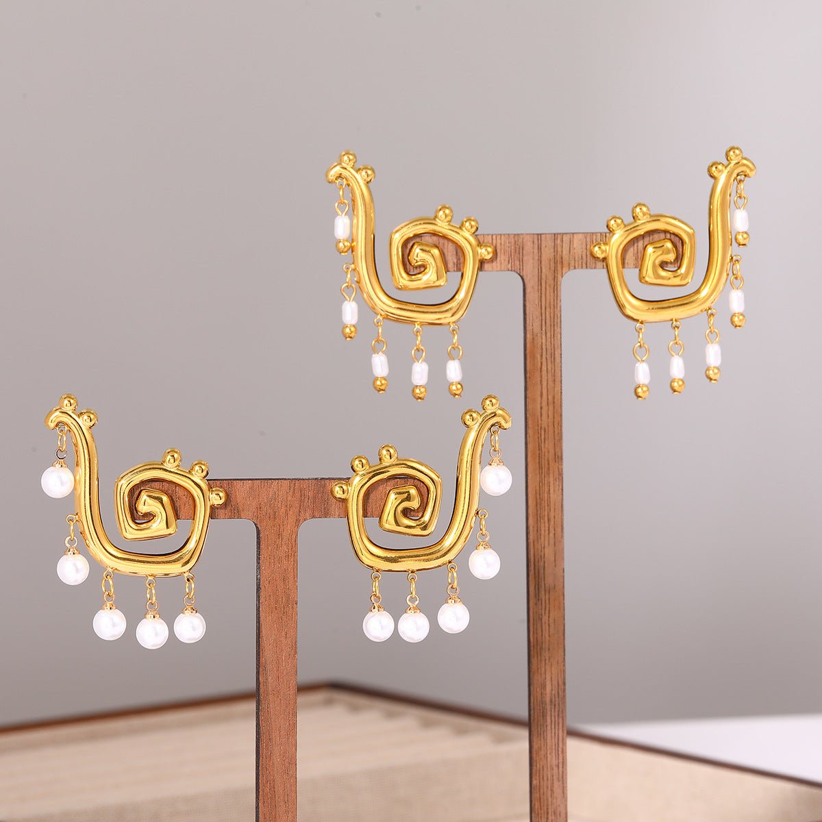 Light - luxury High - end Minimalist Versatile Stainless Steel Earrings - Zambeel