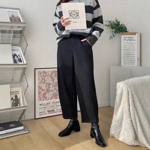 Loose Slimming Harem Wide - leg Pants For An Hourglass - Zambeel