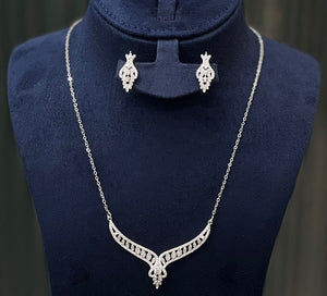 Luna Grace Silver Necklace Set - Zambeel